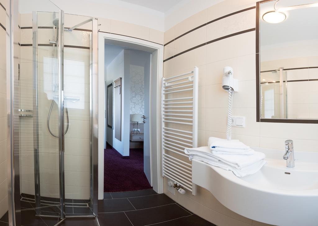 Hotel Restaurant Zum Heidekrug แบร์เซนบรุค ห้อง รูปภาพ
