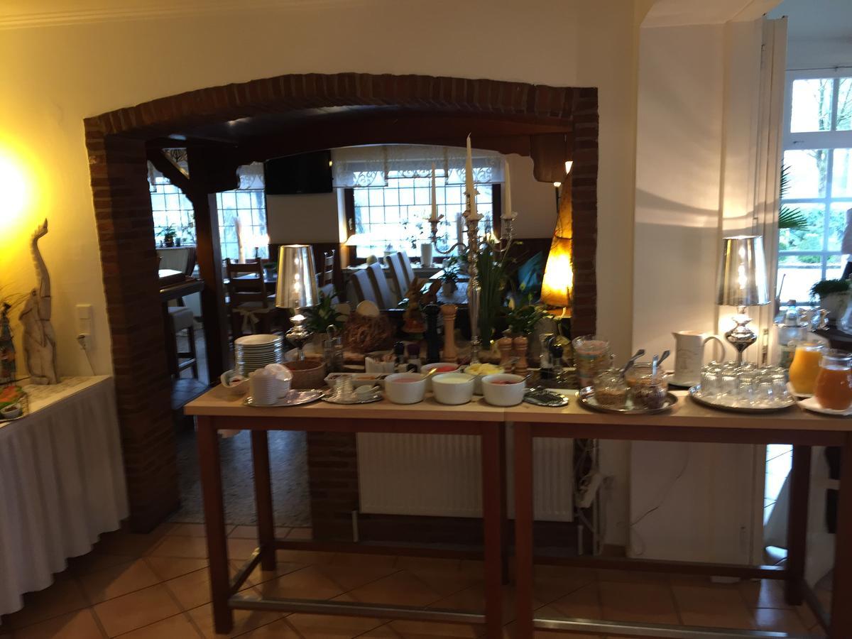 Hotel Restaurant Zum Heidekrug แบร์เซนบรุค ภายนอก รูปภาพ