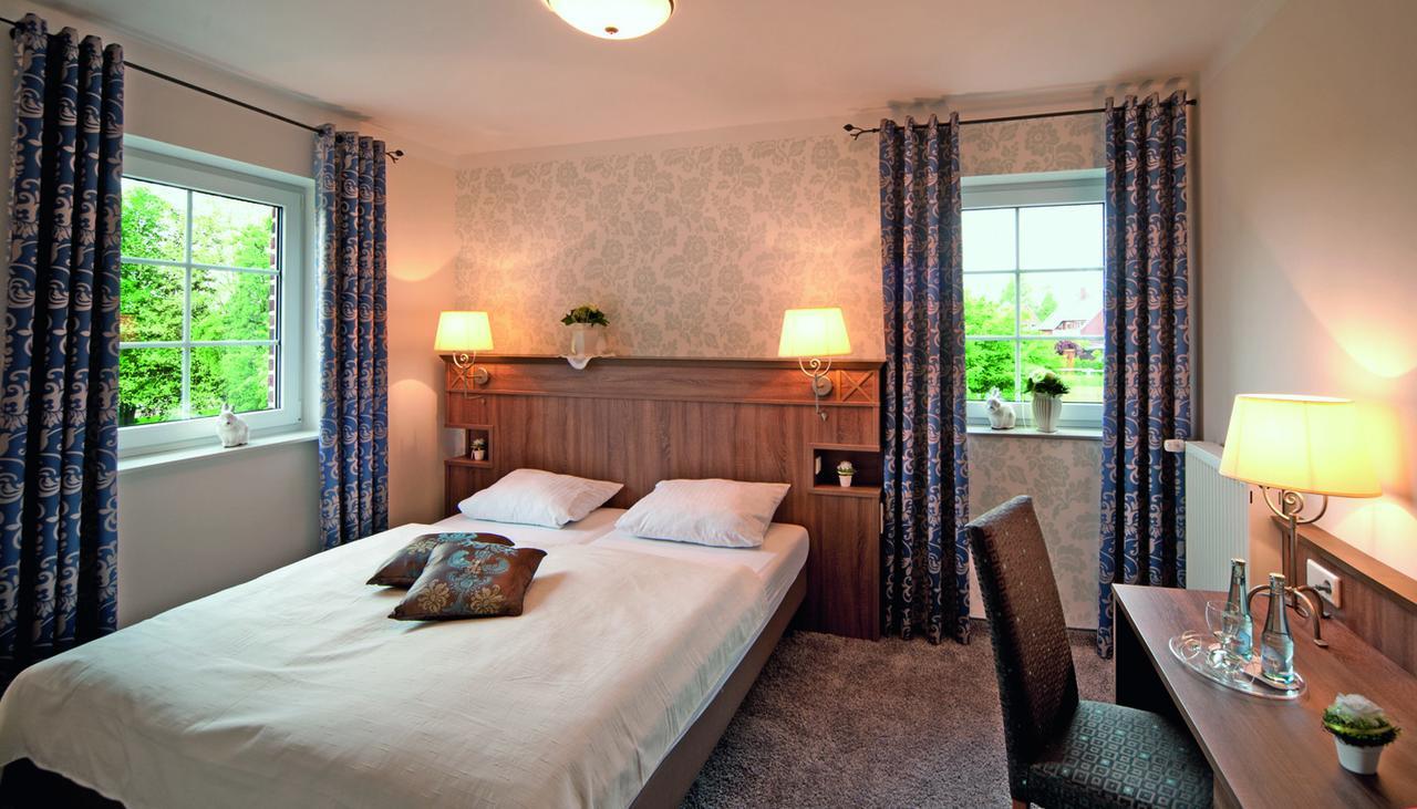Hotel Restaurant Zum Heidekrug แบร์เซนบรุค ภายนอก รูปภาพ